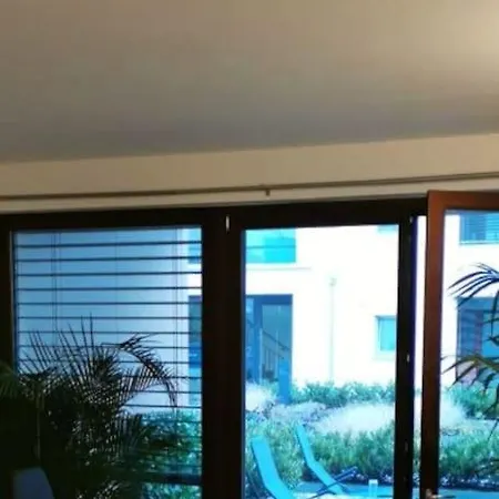 شقة Schicke Mit Terrasse In Goeppinger Stadtzentrum *